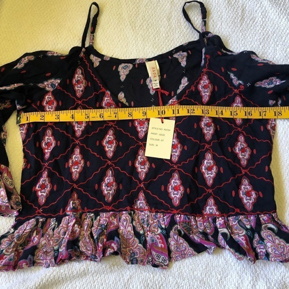 RAGA Alice Cropped Ruffle Cold Shoulder Top.Size M - Picture 7 of 12